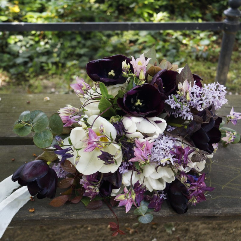 Brautstrauß lila mit Tulpen